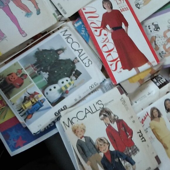 Vintage Sewing Pattern Archive – 112 McCall’s, Simplicity, Butterick, See & Sew - Picture 6 of 6